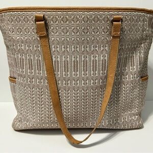 Thirty-One Cindy Tote with Additional Crossbody Strap